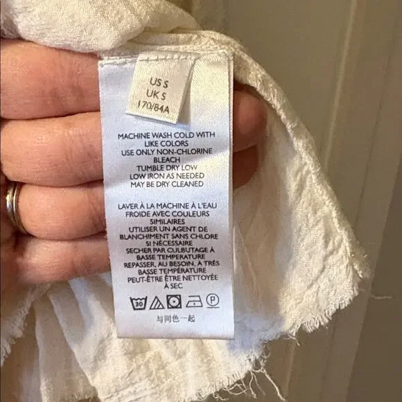 Urban Outfitters Cropped Long Sleeved Cream Top size S - Picture 6 of 9